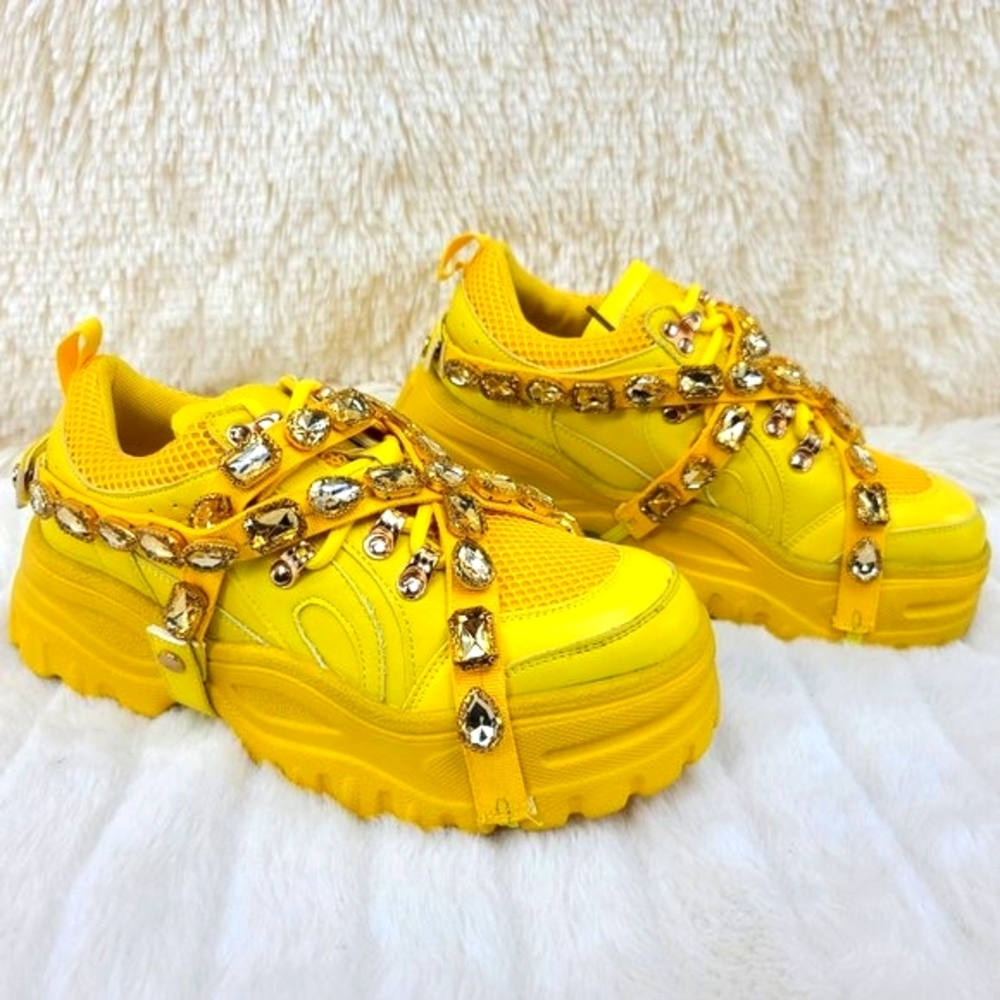 Gucci? No, lookalike Platform Sneaker W/Gem Strap